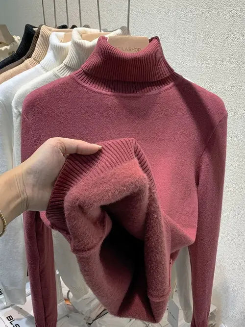 Blusa peluciada feminina