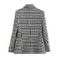 Blazer feminino xadrez preto e branco detalhe das costas