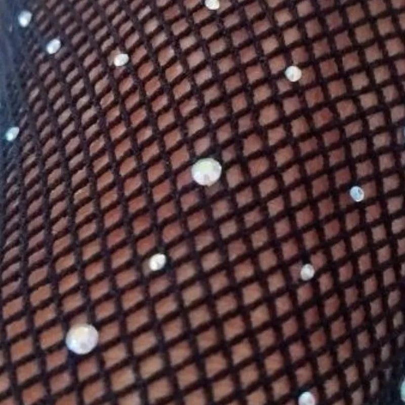 Detalhes da Meia Calça Arrastão com Strass 