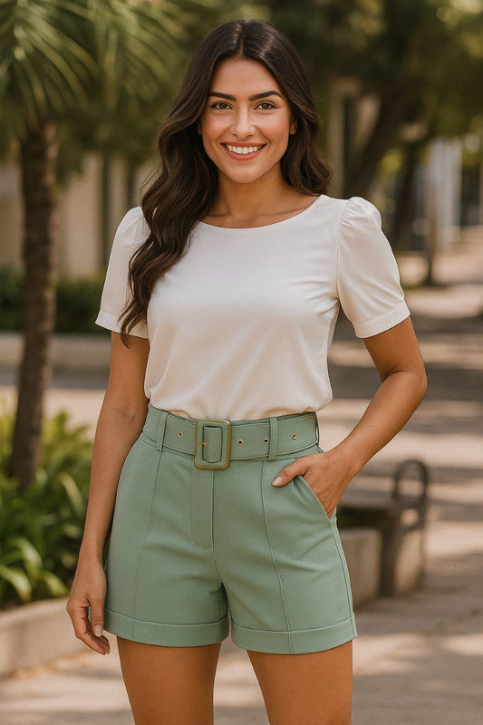 Shorts em Alfaiataria - Mila Costa Roupas